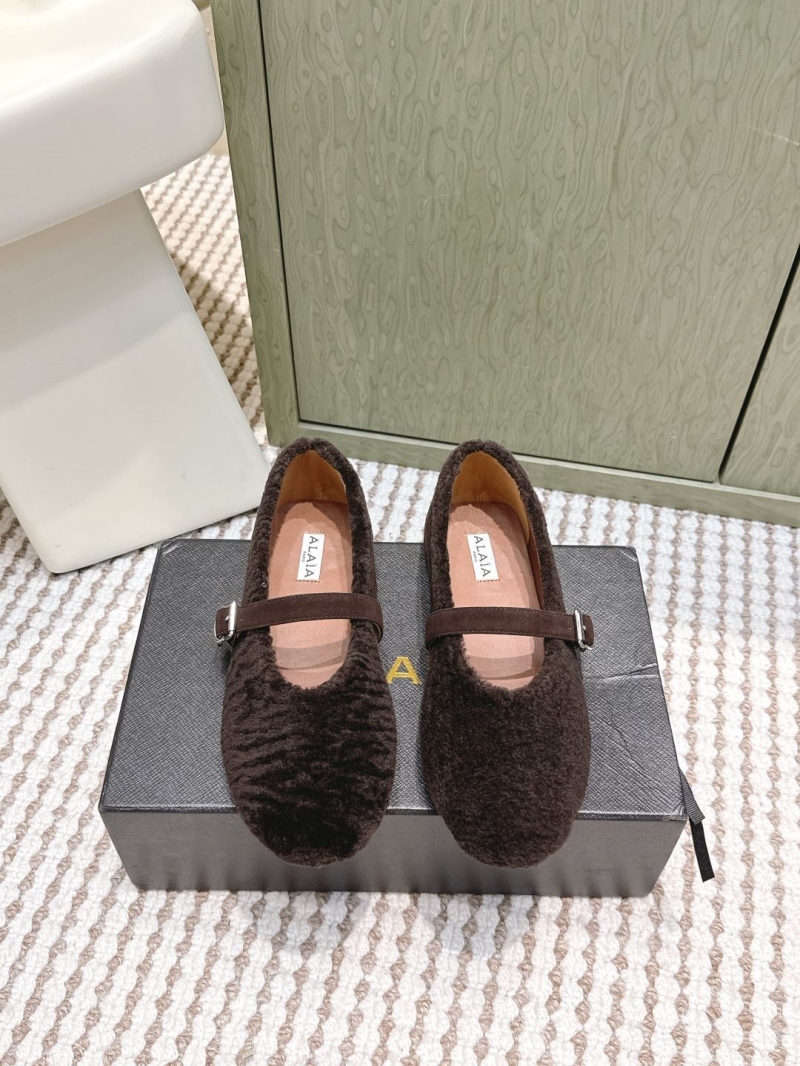 Alaia Flat Shoes